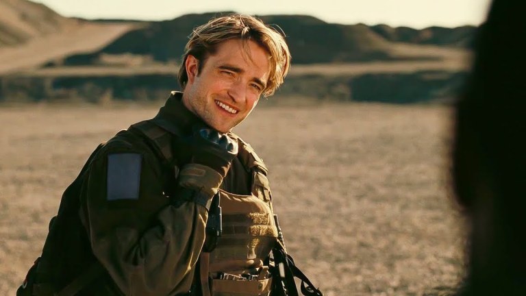 Robert Pattinson Has Free Will in Christopher Nolan Tenet