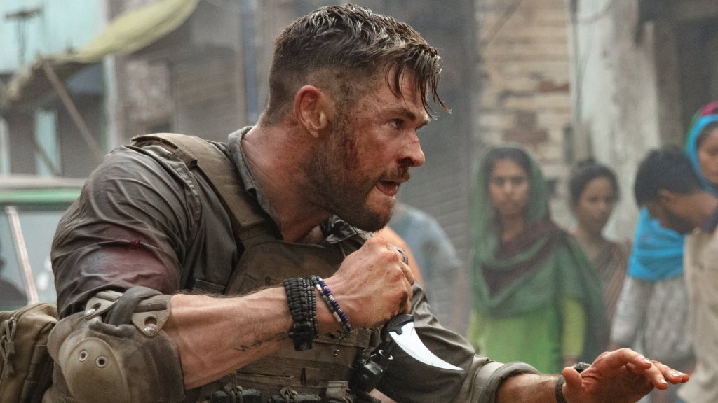 Chris Hemsworth in Netflix's Extraction