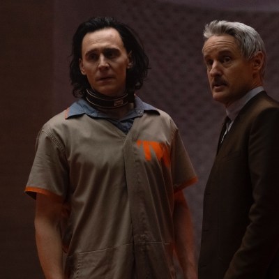 Loki (Tom Hiddleston) and Agent Mobius (Owen Wilson) in Loki Clip