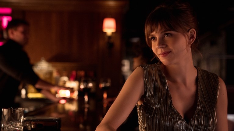 Katja Herbers as Dr Kristen Bouchard in Evil season 2 episode 3