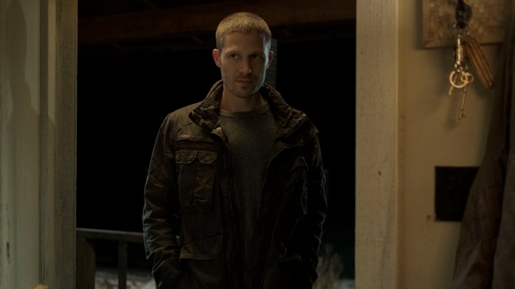 Midnight Mass Zach Gilford as Riley Flynn