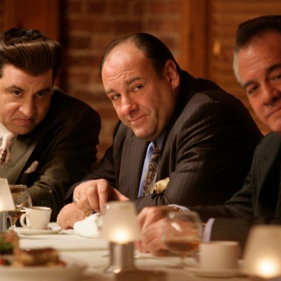 Silvio Dante (Steven Van Zandt), Tony Soprano (James Gandolfini), and Paulie Walnuts (Tony Sirico)