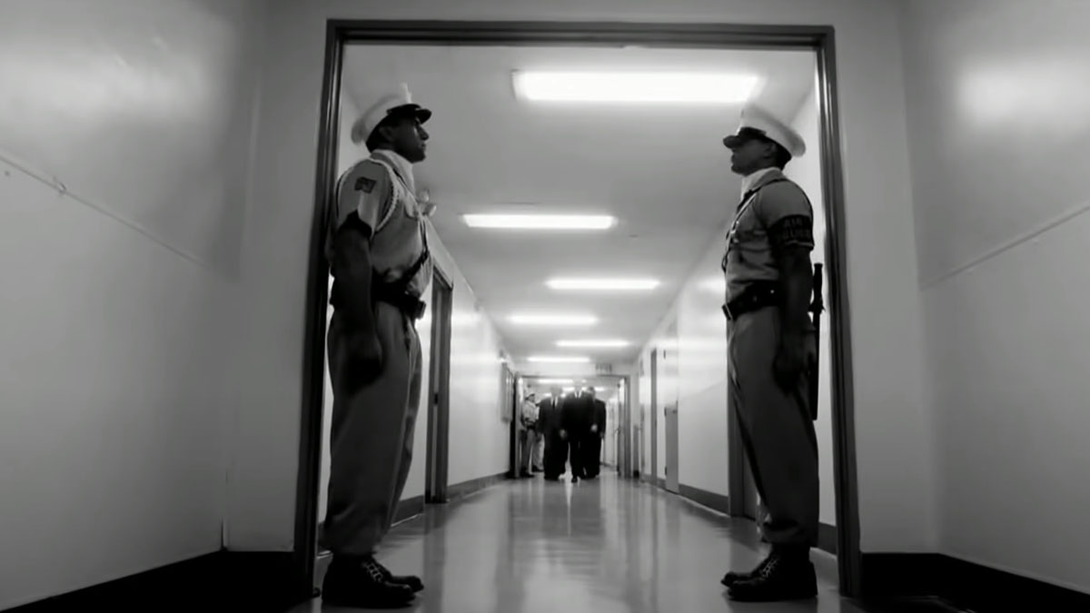 american horror story double feature welcomes tricky dicky marilyn and alien conspiracies den of geek american horror story double feature welcomes tricky dicky marilyn and alien conspiracies den of geek