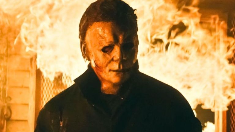 Michael Myers in Halloween Kills Ending