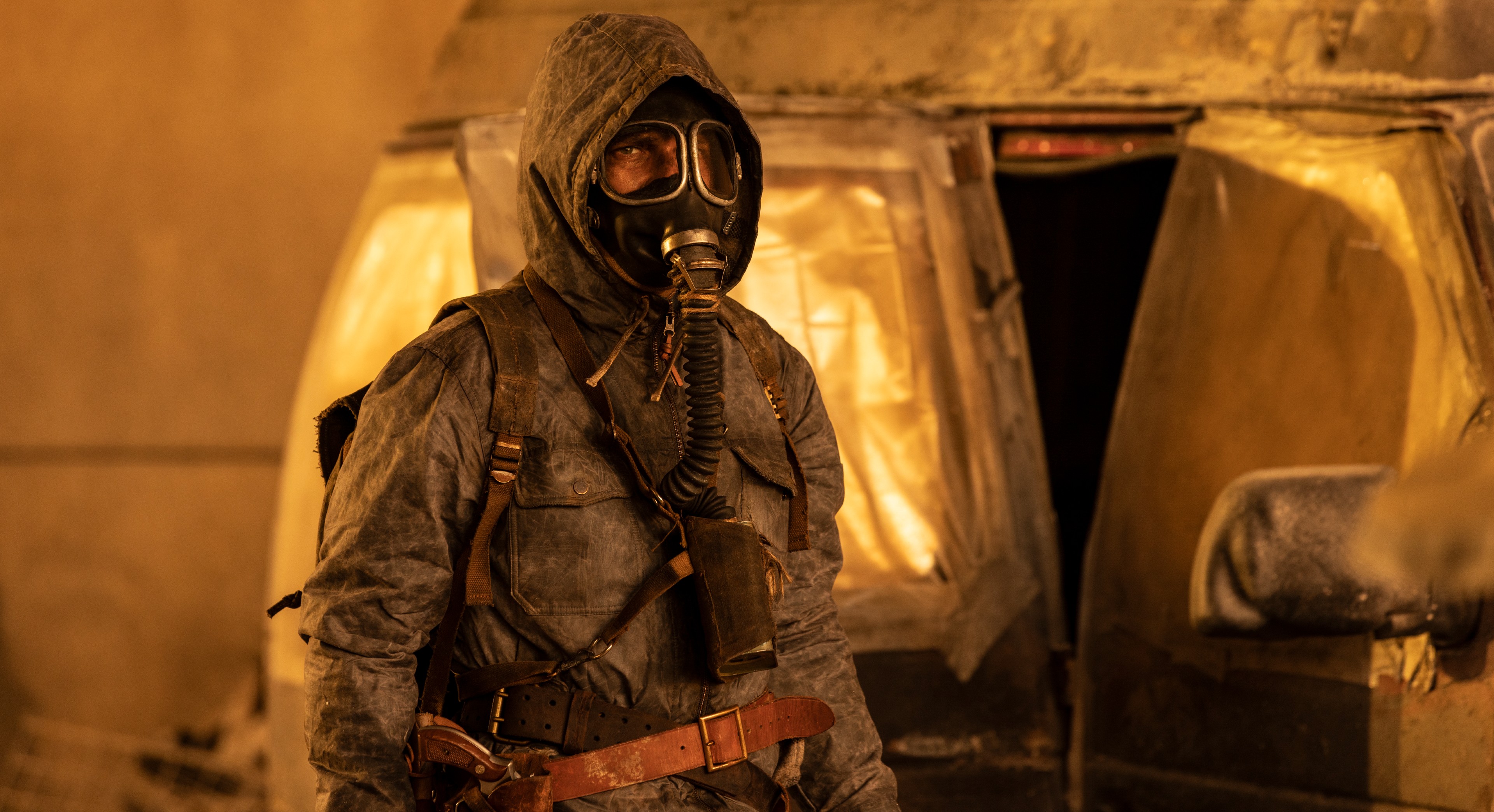 Fear The Walking Dead Season 7 Episode 1 Review The Beacon Den Of Geek Fear The Walking Dead Season 7 Episode 1 Review The Beacon Den Of Geek