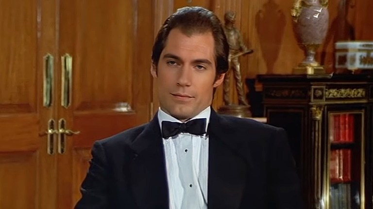 Henry Cavill deepfake as James Bond in The Living Daylights.