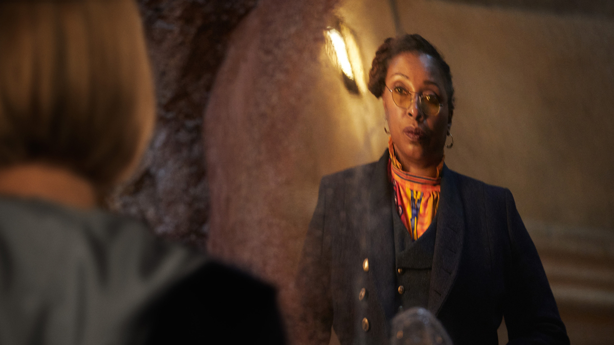 doctor who flux were bel and vinder division operatives too den of geek doctor who flux were bel and vinder division operatives too den of geek