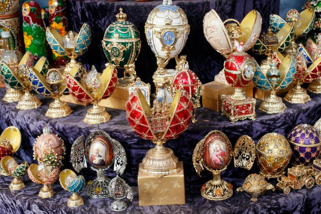 Faberge eggs layout