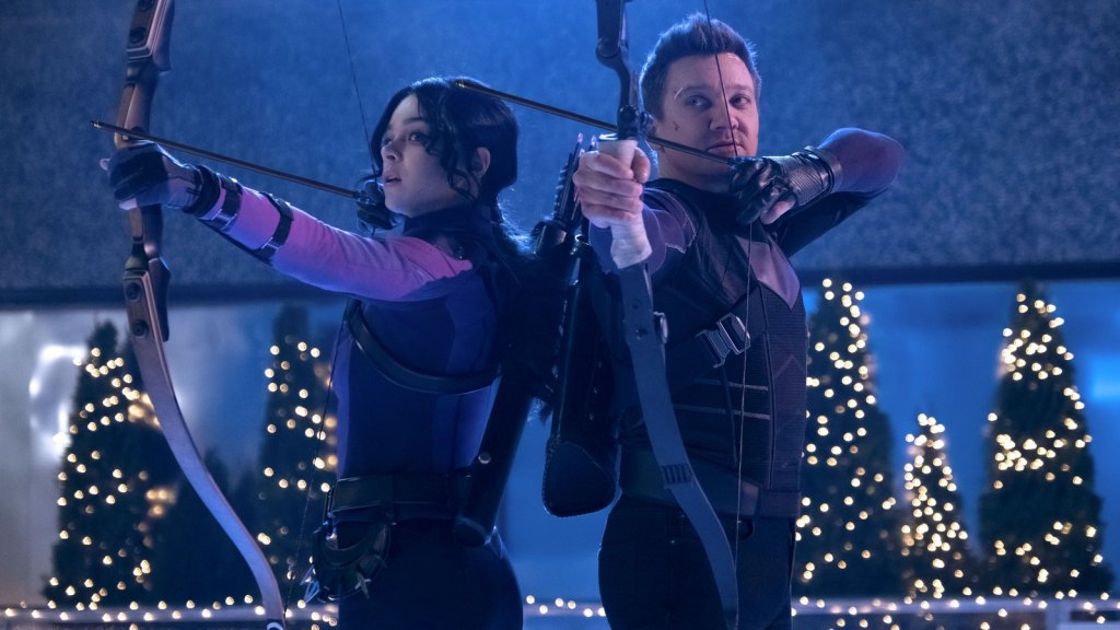 Hawkeye, Kate and Christmas Trees