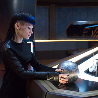Star Trek: Discovery Season 4 Episode 7 Review: …But to Connect