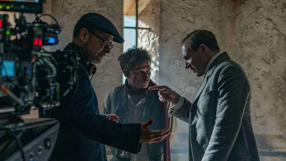 Matthew Vaughn sobre encontrar al hombre que sería el hombre del rey Matthew Vaughn sobre encontrar al hombre que sería el hombre del rey