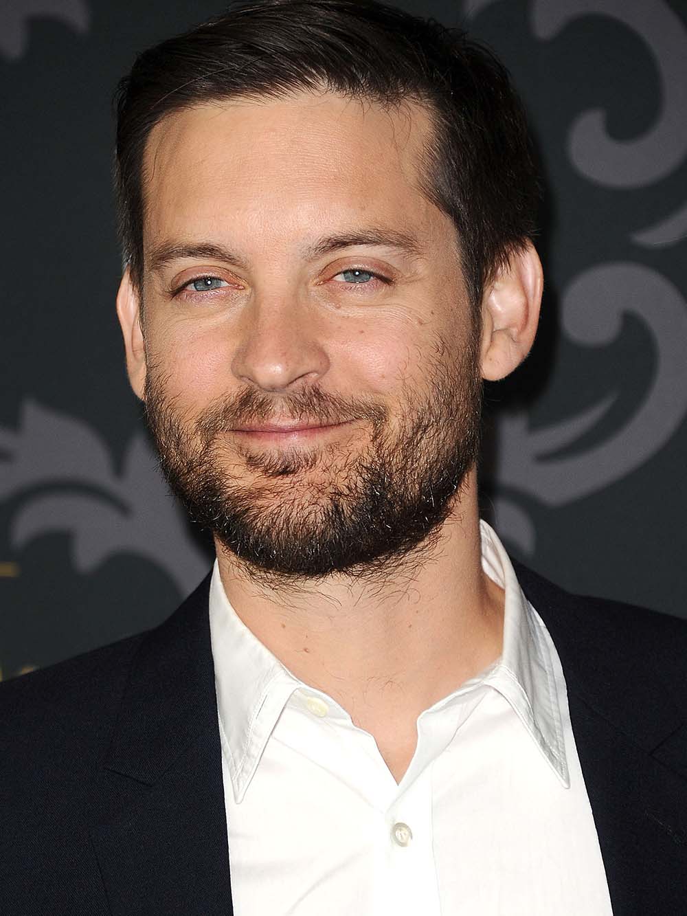 Tobey Maguire Young: Photos Of the 'Spider-Man' Star – Hollywood Life