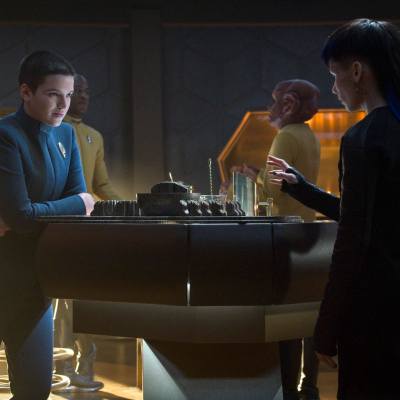 Adira and Gray play a game on Star Trek: Discovery