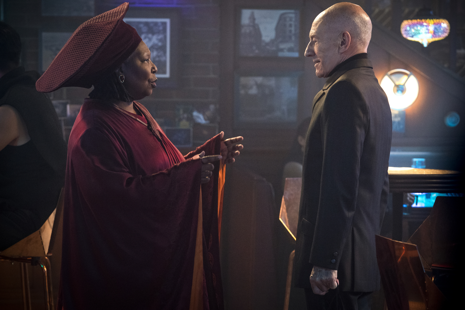 star trek picard why doesn't guinan remember picard