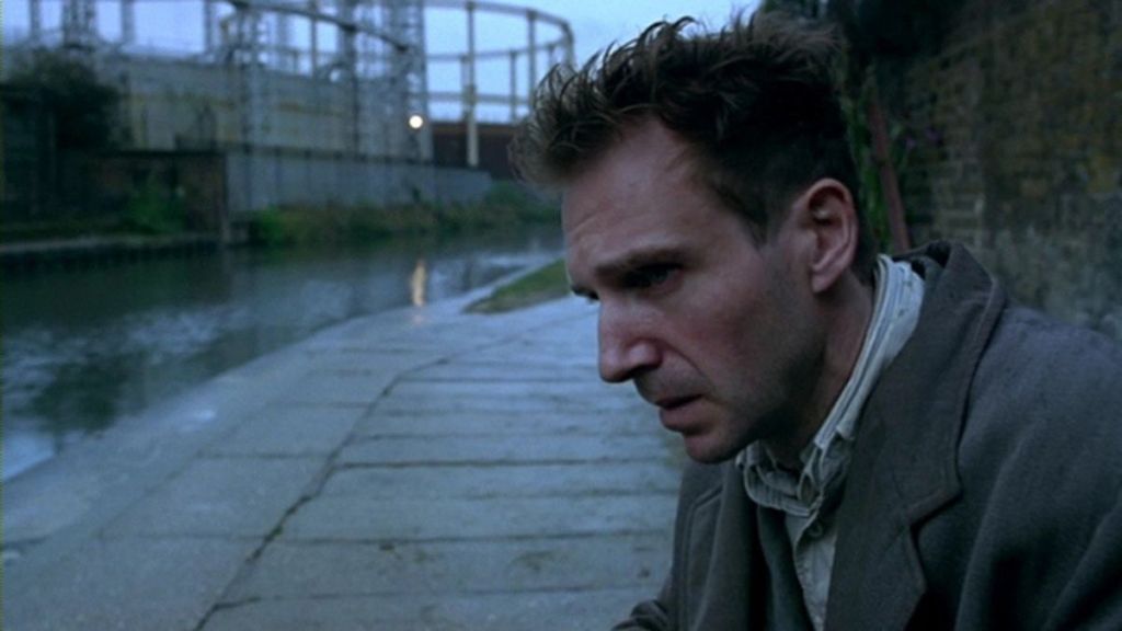 Ralph Fiennes in Spider