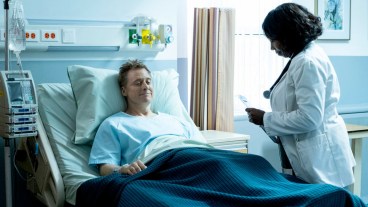 Alan Tudyk as Harry Vanderspiegle in Resident Alien season 2