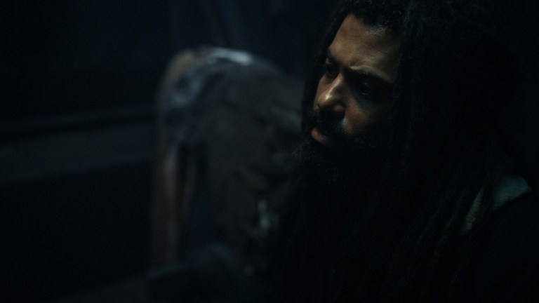 Daveed Diggs as Andre Layton in Snowpiercer Season 3 episode 6.