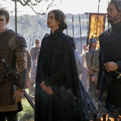Vikings: Valhalla. (L to R) Louis Davison as Prince Edmund, Laura Berlin as Emma Of Normandy, David Oakes as Earl Godwin in episode 104 of Vikings: Valhalla