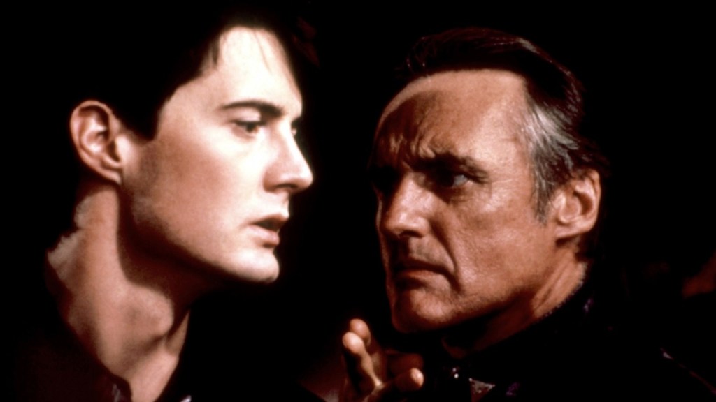 Kyle MacLachlan and Dennis Hopper in Blue Velvet