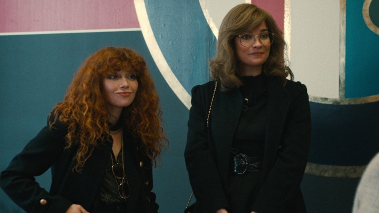 Natasha Lyonne and Annie Murphy in Russian Doll season 2