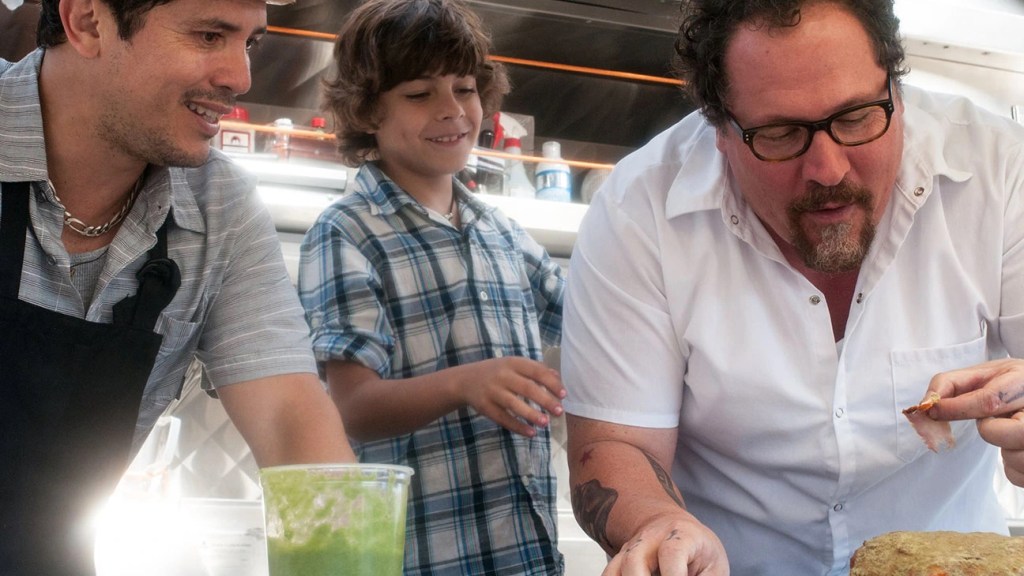 Jon Favreau and John Leguizamo in Chef