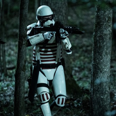 Commonwealth soldiers on The Walking Dead season 11 episode 15