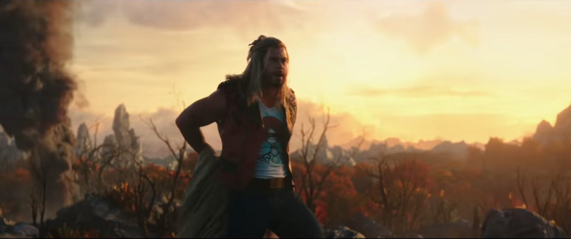 Chris Hemsworth Calls His Thor in Love and Thunder a Parody