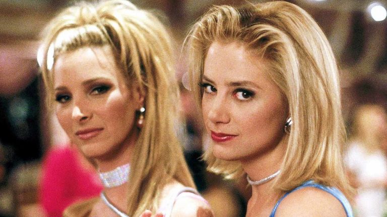 Lisa Kudrow and Mira Sorvino in Romy and Michele's High School reunion