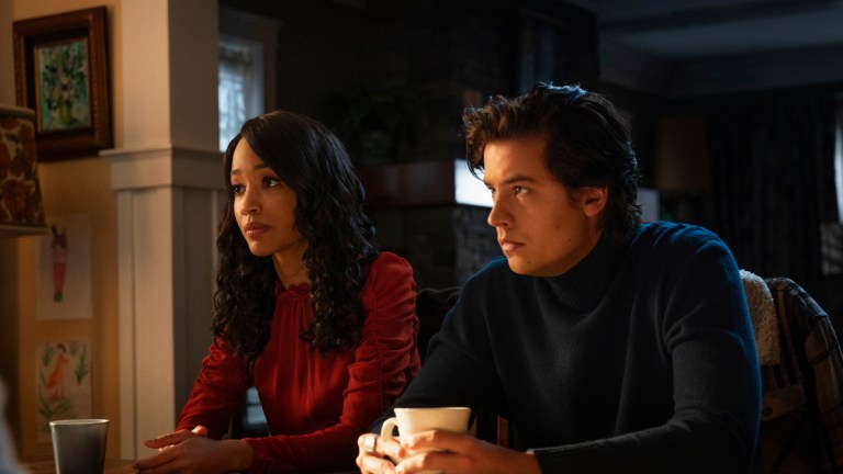 Riverdale -- “Chapter One Hundred and Seven: In The Fog” -- Image Number: RVD612a_0562r -- Pictured (L-R): Erinn Westbrook as Tabitha Tate and Cole Sprouse as Jughead Jones -- Photo: Michael Courtney/The CW -- © 2022 The CW Network, LLC. All Rights Reserved.