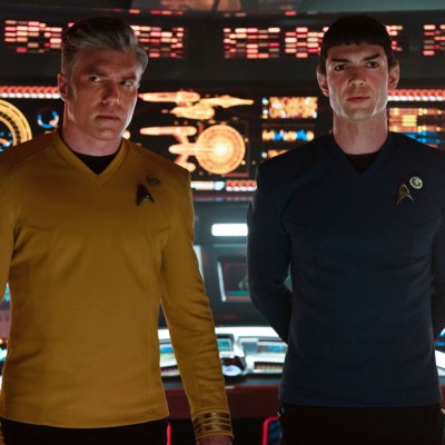 Anson Mount as Captain Pike and Ethan Peck as Spock in Star Trek: Strange New Worlds Episode 4