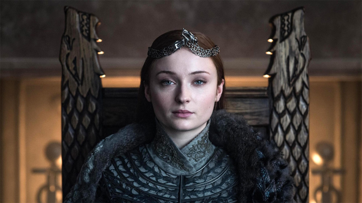 Game of Thrones Stars Emilia Clarke, Sophie Turner Shouldn't Have to Defend the Writers' Bad Finale