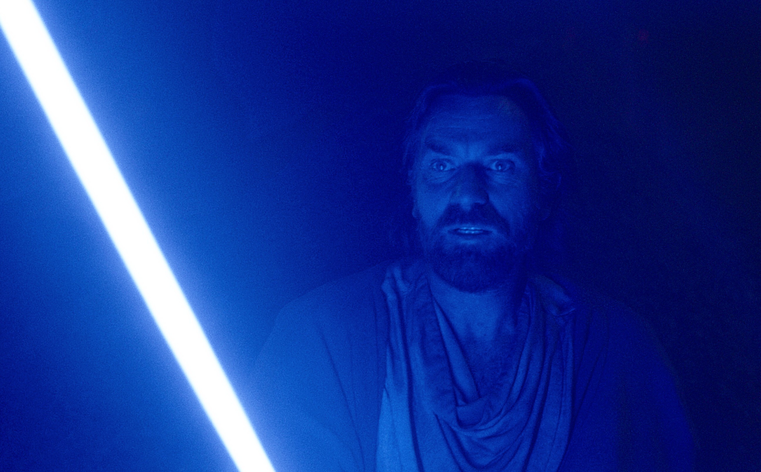 Looks Like Obi-Wan Kenobi's Big Episode 3 Appearance May Have Been Helped  By Star Wars Magic