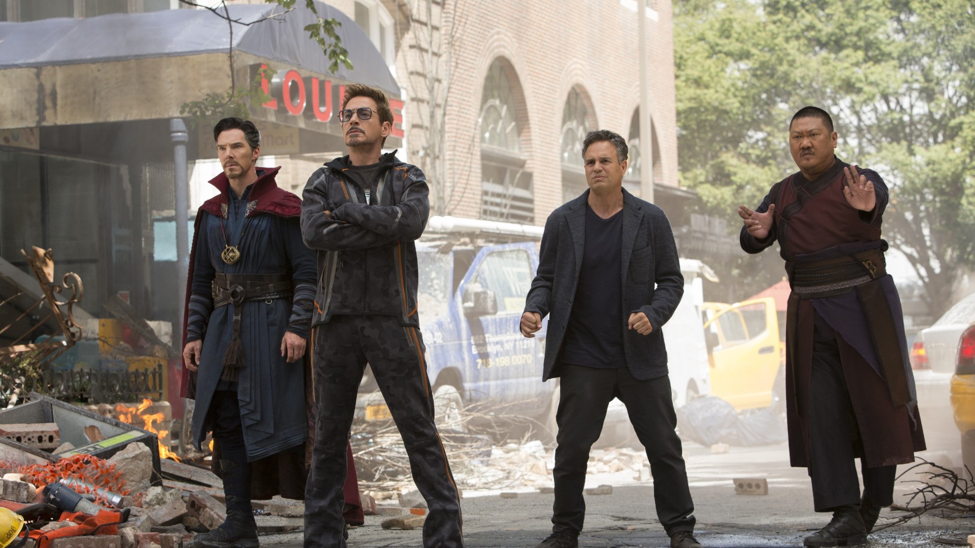 Fans Freak Out Over New 'Avengers: Secret Wars' Update - Inside