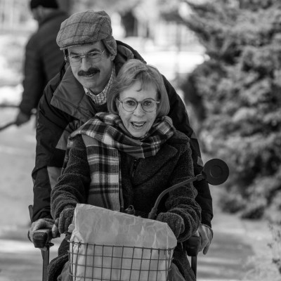 Gene Takovic (Bob Odenkirk) and Marion (Carol Burnett) on Better Call Saul