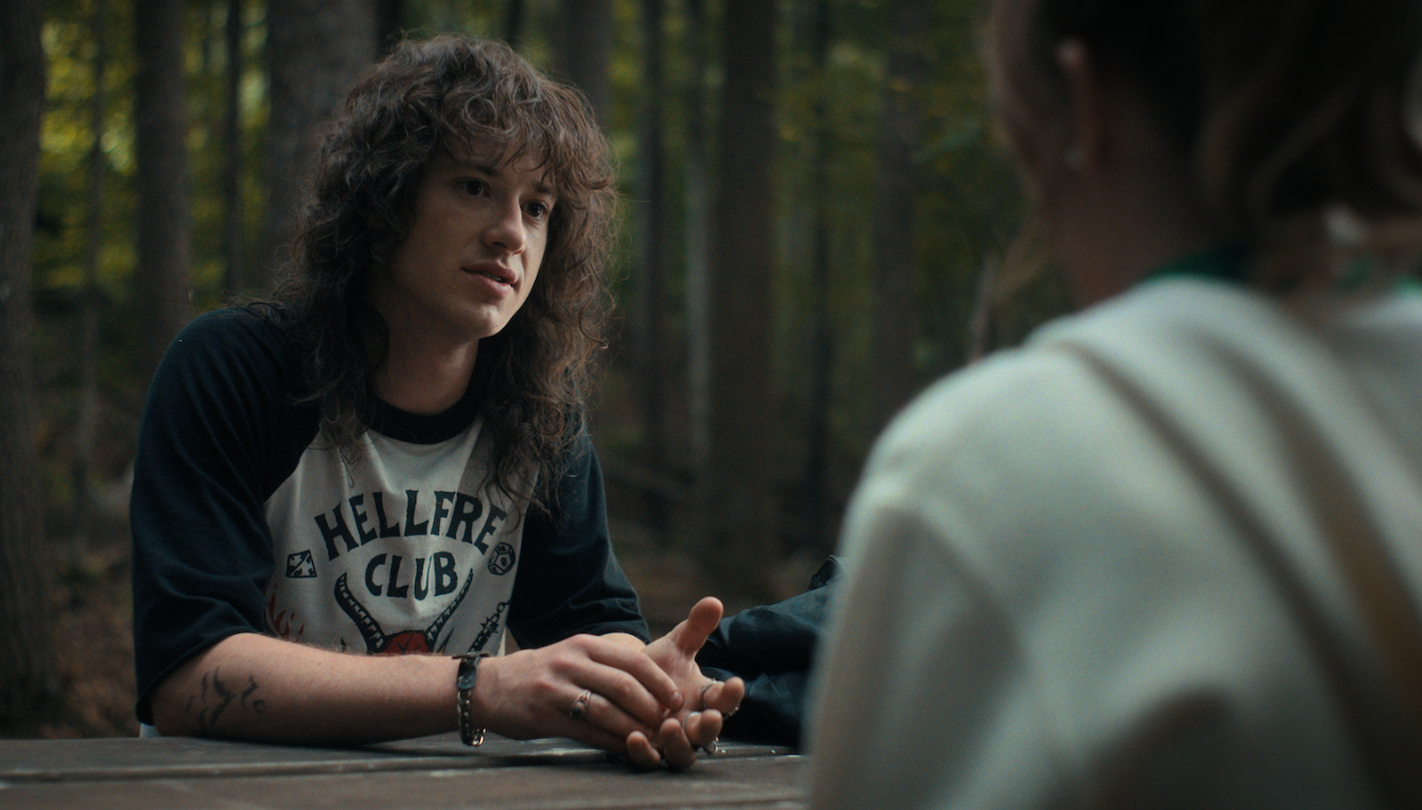 How Stranger Things Season 4 Foreshadowed Eddie's Guitar Skills