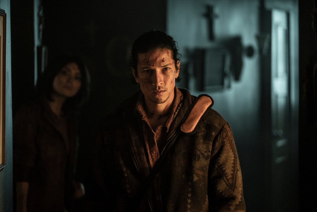 Danny Ramirez as Eric, Daniella Pineda as Idalia - Tales of the Walking Dead _ Season 1 - Photo Credit: Curtis Bonds Baker/AMC