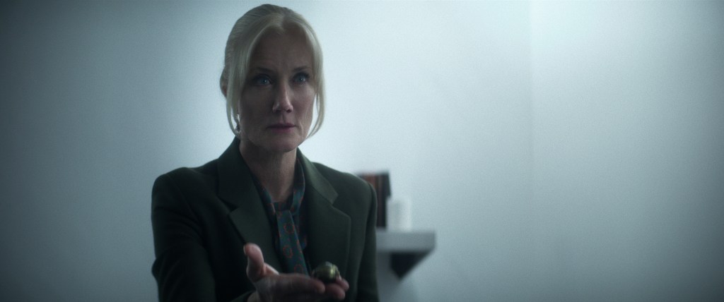 The Sandman. Joely Richardson as Ethel Cripps in episode 103 of The Sandman. Cr. Courtesy of Netflix © 2022