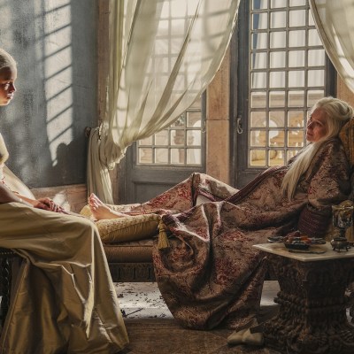 Rhaenyra and Mother in House of the Dragon Birth