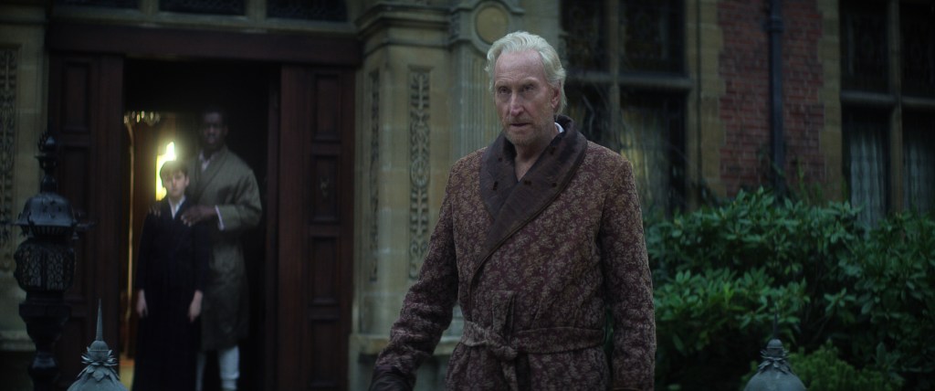 The Sandman. Charles Dance as Roderick Burgess in episode 101 of The Sandman. Cr. Courtesy of Netflix © 2022