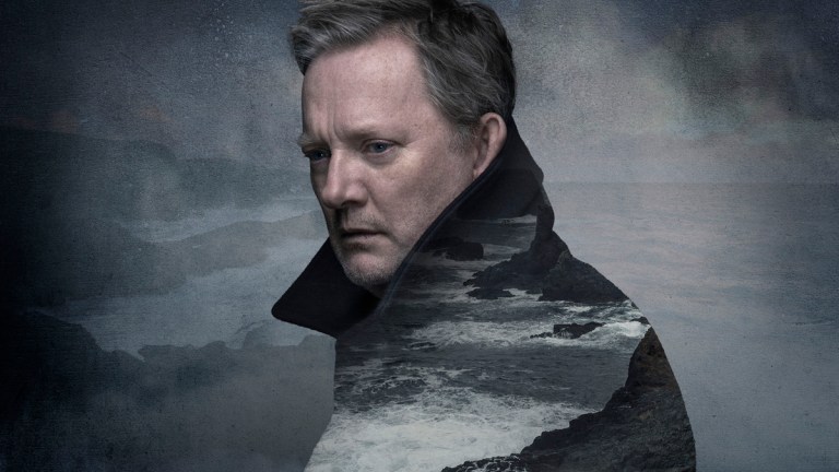 Shetland Douglas Henshall DI Perez