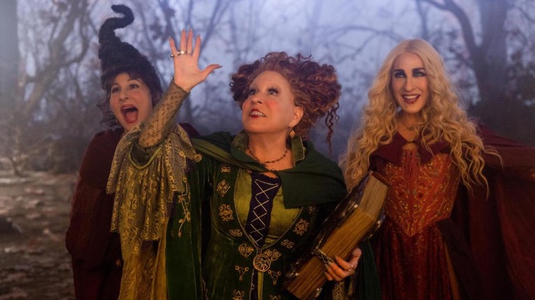 Bette Midler and Sarah Jessica Parker in Hocus Pocus 2