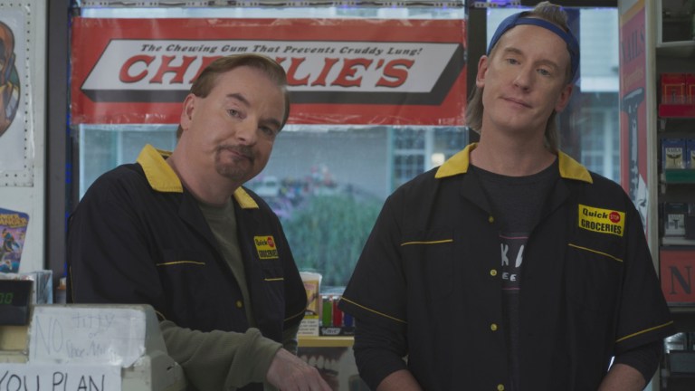 Dante and Randal behind the counter in Clerks III