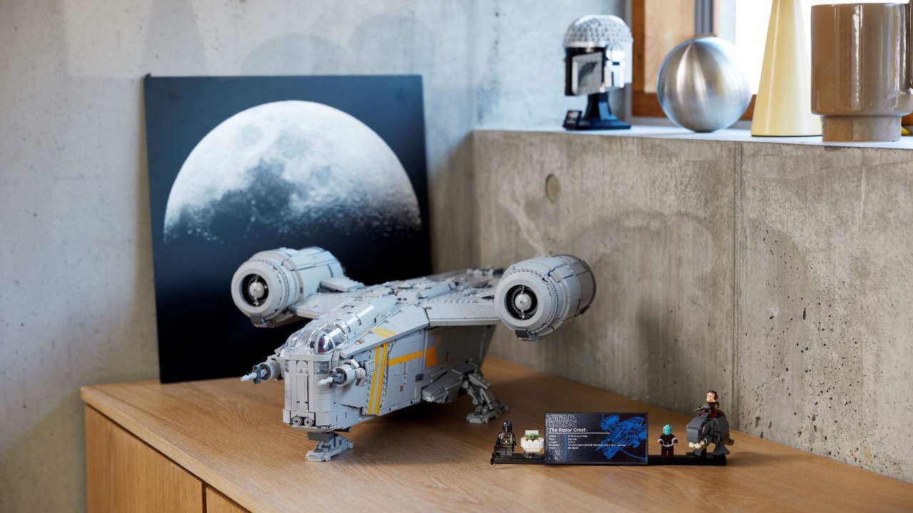 Link Tank: LEGO Reveals a 6,000+ Piece Star Wars The Mandalorian Razor Crest Model