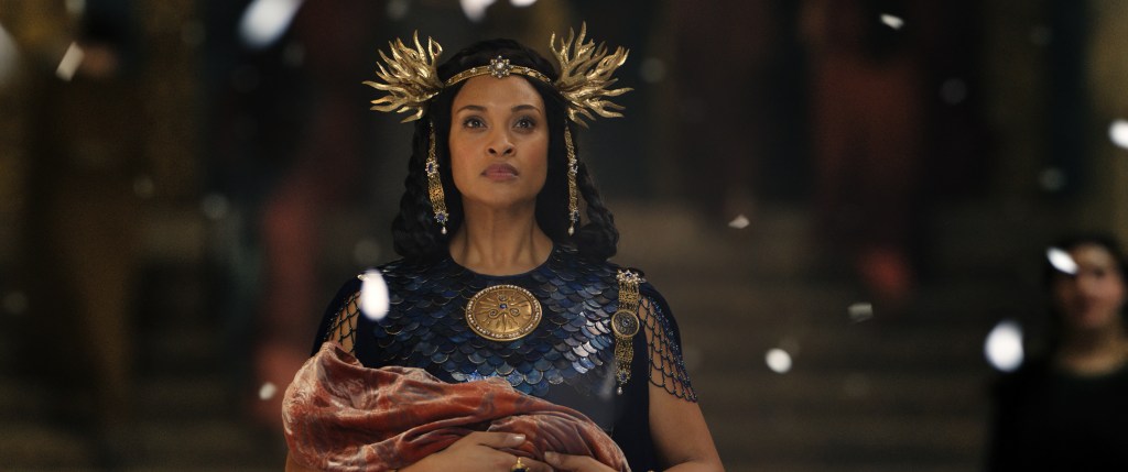 Cynthia Addai-Robinson is Queen Regent Míriel