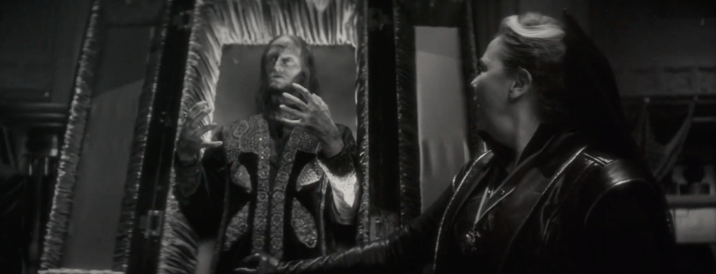 Marvel Zombie Simon Garth in the Werewolf by Night trailer