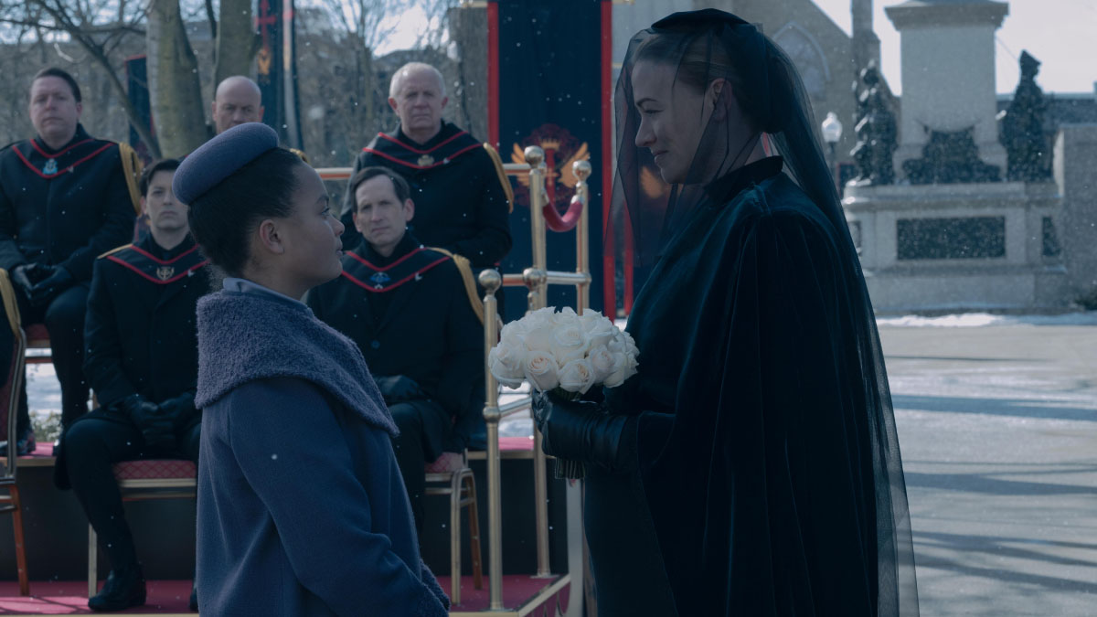 The Handmaid's Tale: the Sickening Meaning of Gilead's New Dress Color | Den of Geek The Handmaid's Tale: the Sickening Meaning of Gilead's New Dress Color | Den of Geek