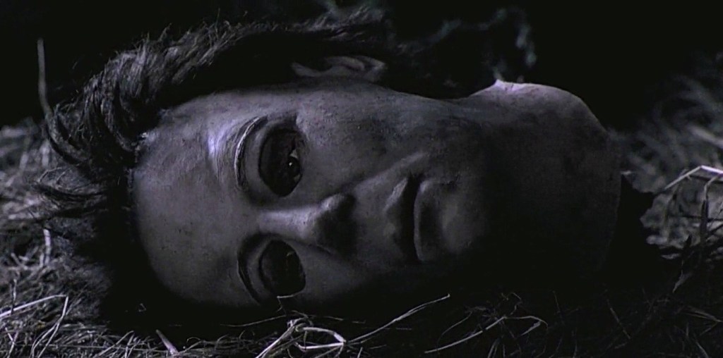 Michael Myers beheaded in Halloween H20