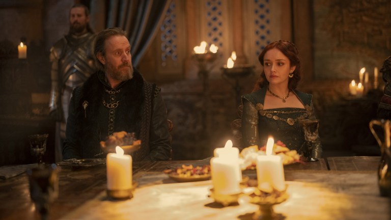 Otto Hightower (Rhys Ifans) and Alicent Hightower (Olivia Cooke) In House of the Dragon Episode 8