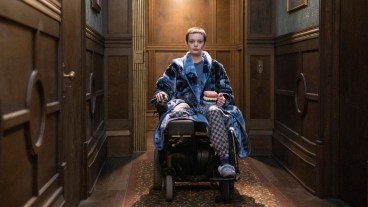Anya (Ruth Codd) in The Midnight Club