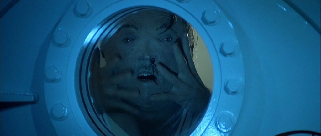 Pressure Tank kill in License to Kill